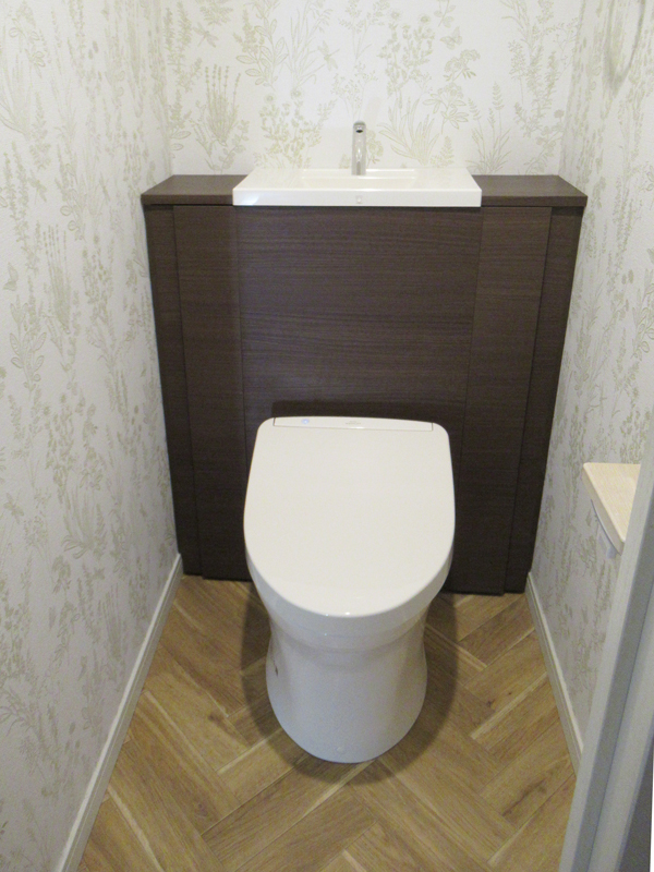 TOTOレストパルI型&ヘリンボーン柄でイメージチェンジ TOTOレストパルI型&ヘリンボーン柄でイメージチェンジ